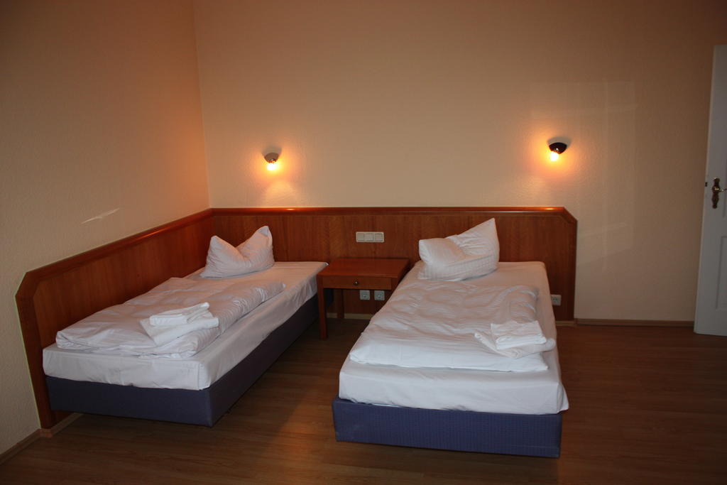 Hotel Stubenberg Gernrode  Chambre photo