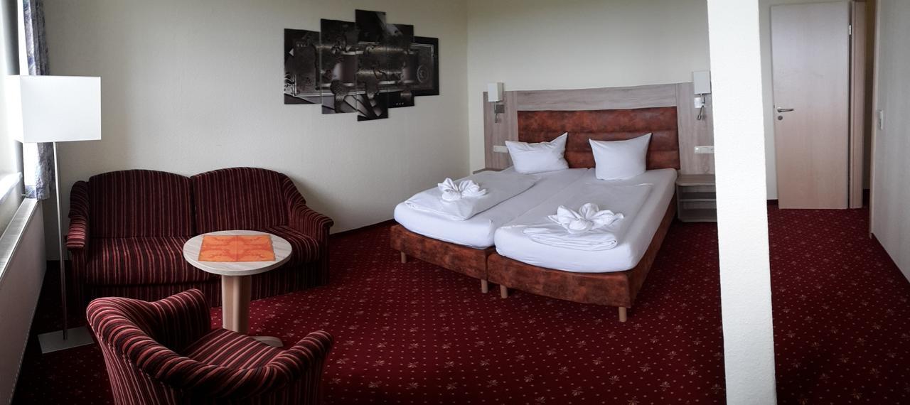 Hotel Stubenberg Gernrode  Extérieur photo