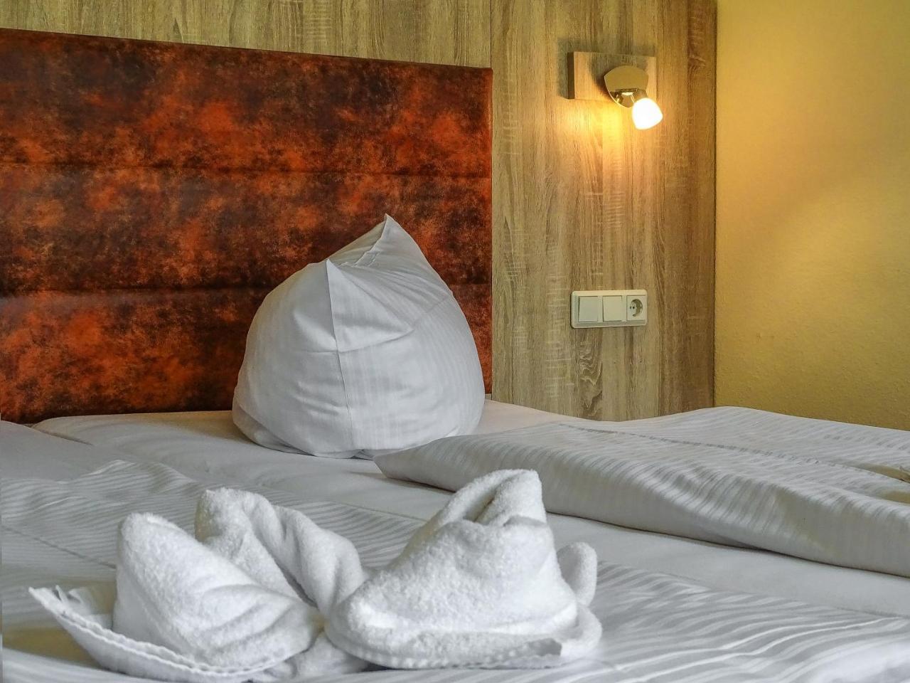 Hotel Stubenberg Gernrode  Extérieur photo